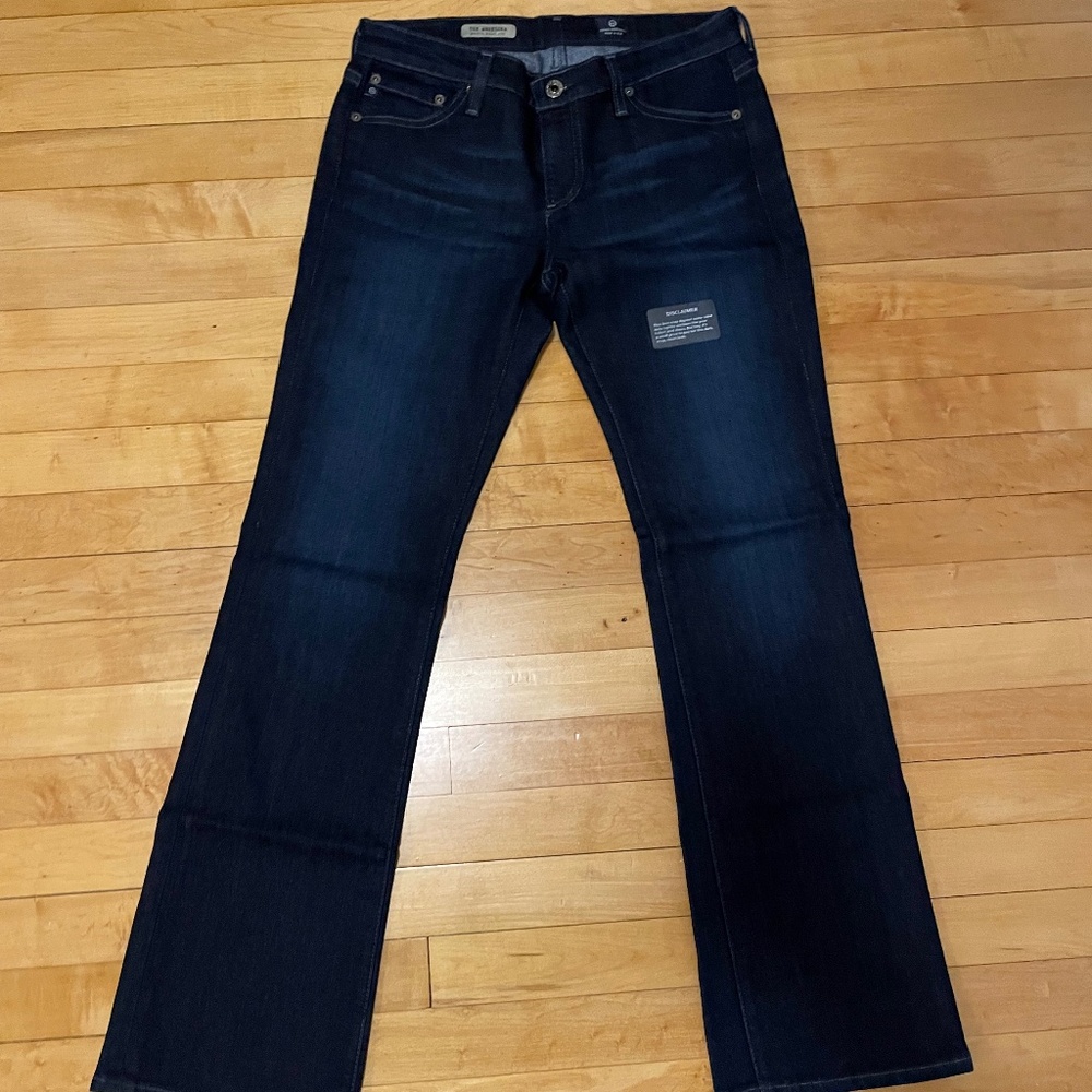 new without tags the Angelia petite boot cut size 27